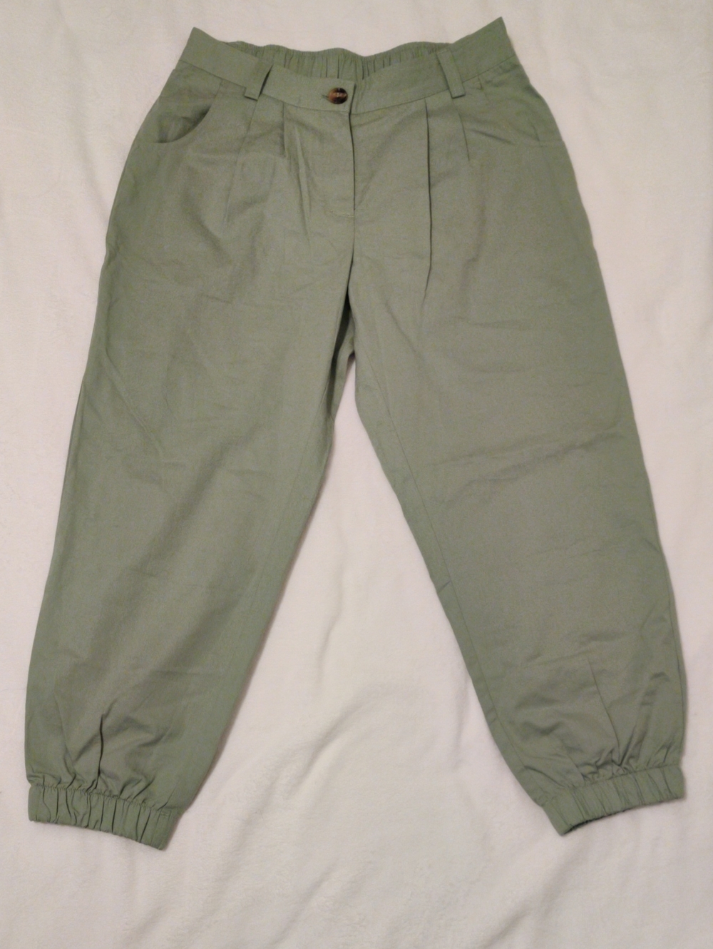 HALARA Light Sage Elastic-Cuff Chino Pants